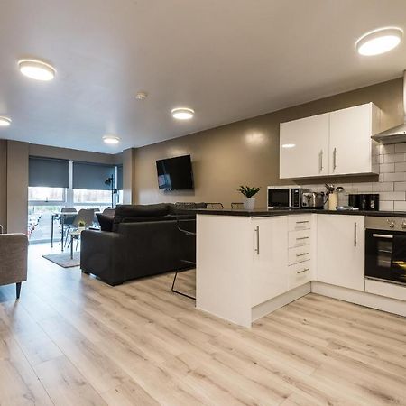 Host Apartments - Spacious 3 Bed Apartment With 3 Ensuites Ливерпуль Экстерьер фото