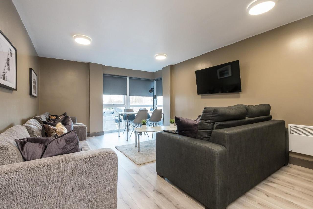 Host Apartments - Spacious 3 Bed Apartment With 3 Ensuites Ливерпуль Экстерьер фото