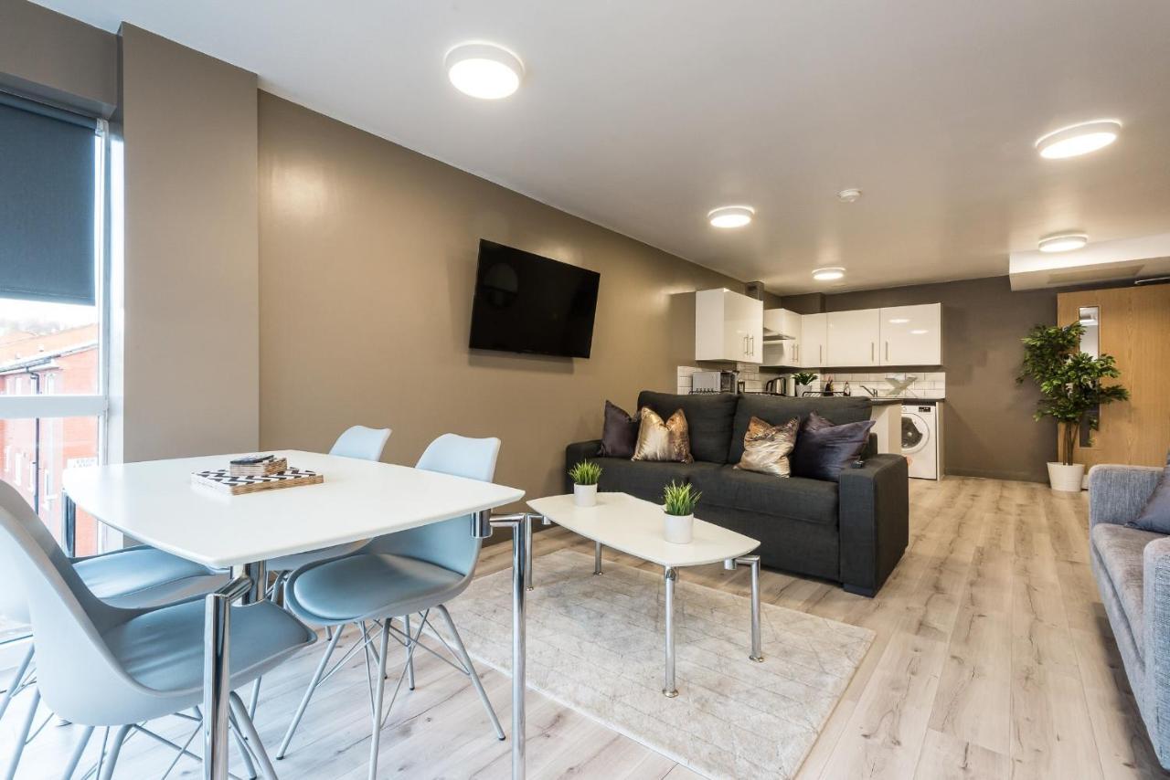 Host Apartments - Spacious 3 Bed Apartment With 3 Ensuites Ливерпуль Экстерьер фото