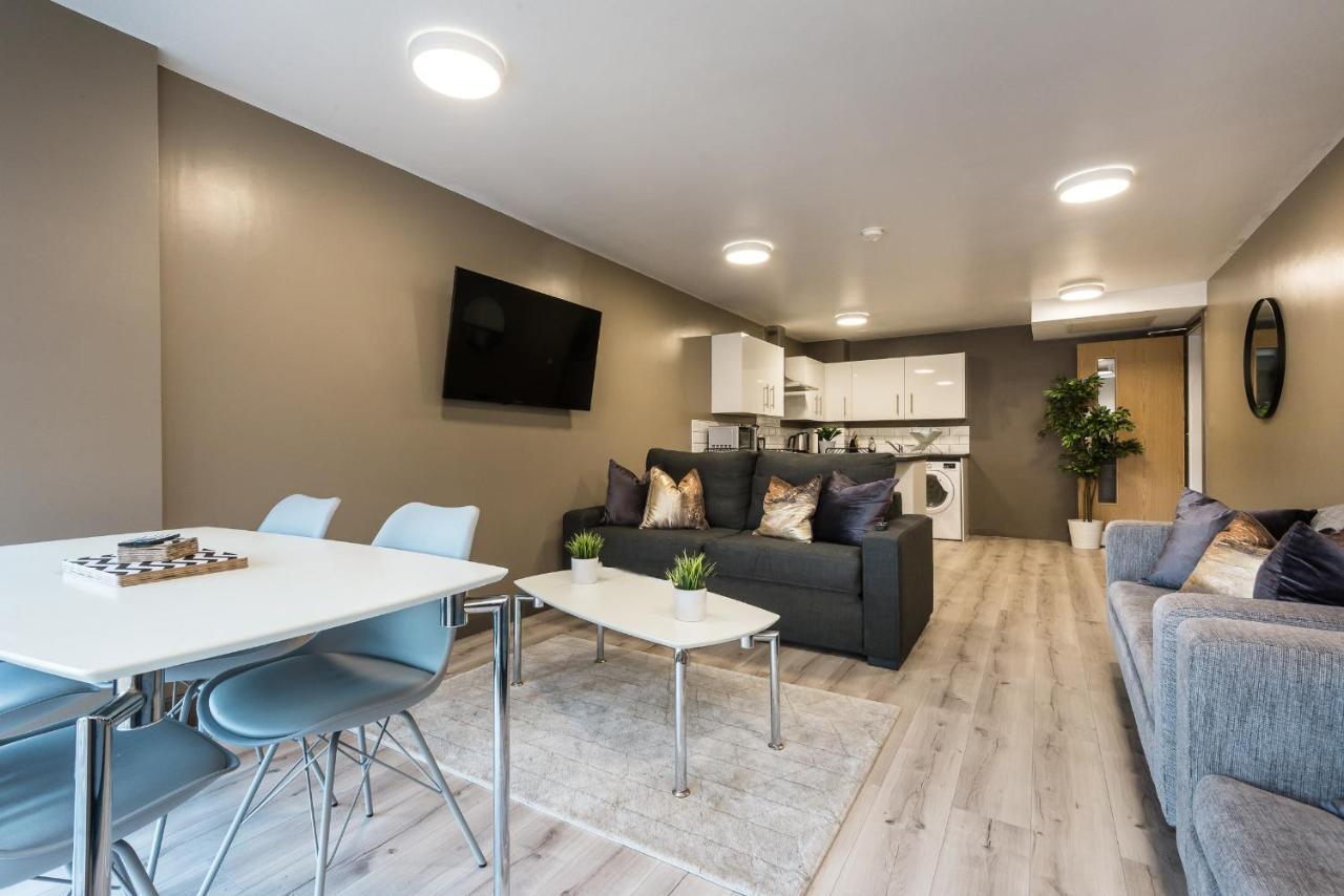 Host Apartments - Spacious 3 Bed Apartment With 3 Ensuites Ливерпуль Экстерьер фото