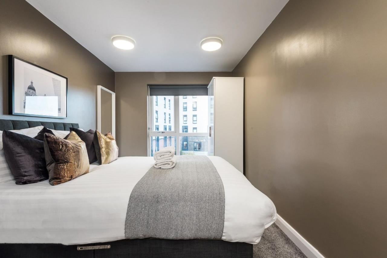 Host Apartments - Spacious 3 Bed Apartment With 3 Ensuites Ливерпуль Экстерьер фото